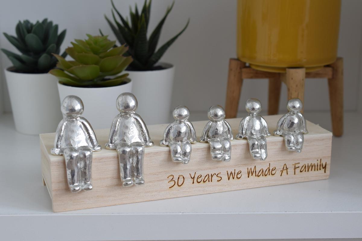 30 Years We Made a Family Sculpture Figurines - 30th Anniversary | Years 1 to 30 Available | Wooden Box Size & Grain Will Vary