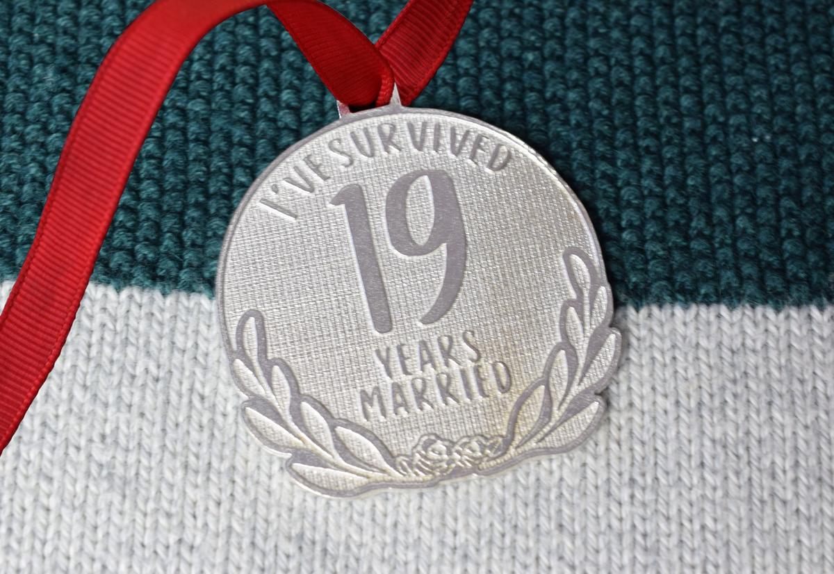 I've Survived 19 Years Married | Anniversary Medal with Sarcastic Phrase