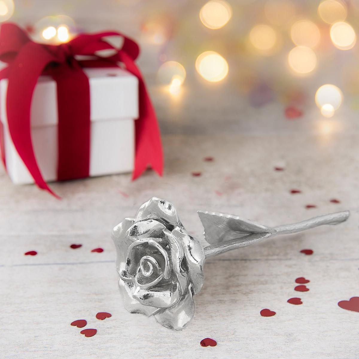 14th Anniversary Cast Metal Rose – Everlasting Love Gift