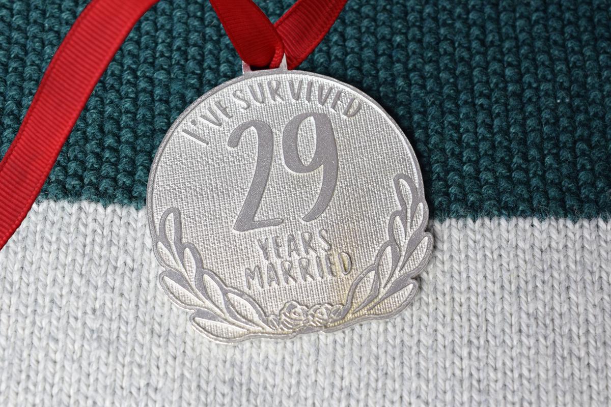 I've Survived 29 Years Married | Anniversary Medal with Sarcastic Phrase