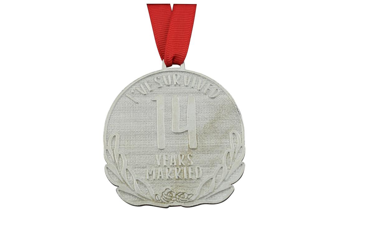 I've Survived 14 Years Married | Anniversary Medal with Sarcastic Phrase