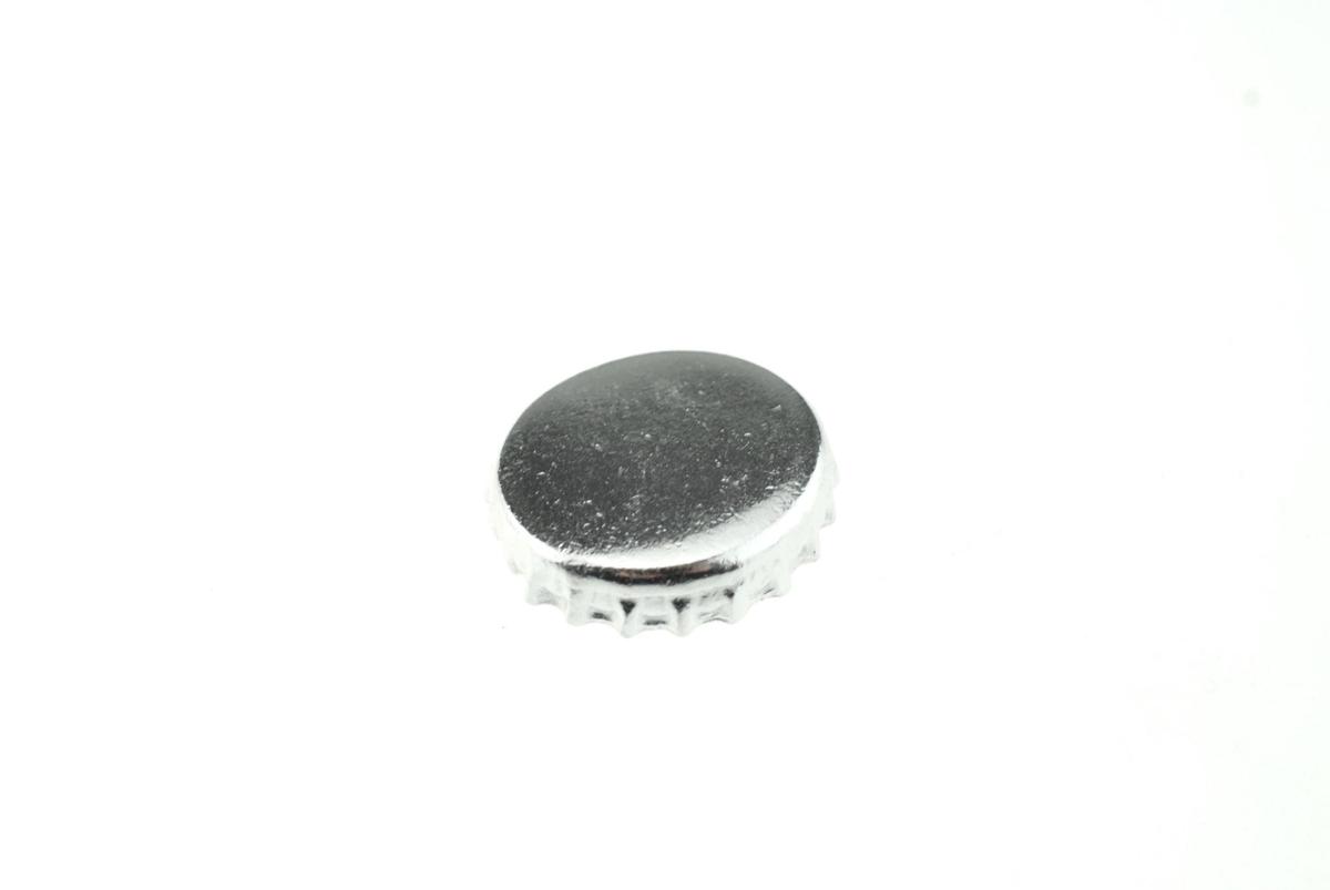 Tin Bottle Cap Keyring/Keychain. Token.  Birthday. Anniversary. Fathers Day. Best Man.