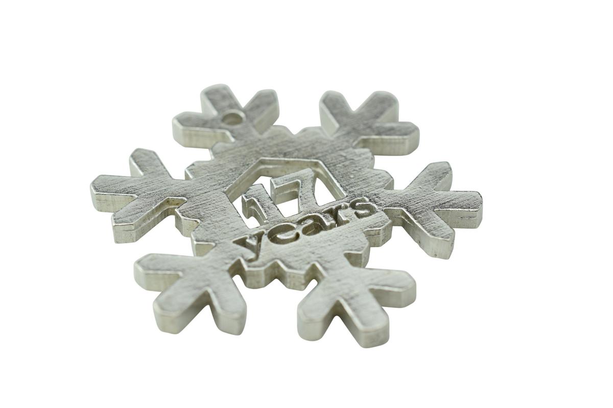 17 Year Cut Out Metal Snowflake Christmas Tree Hanging Decoration - 17th Wedding Anniversary