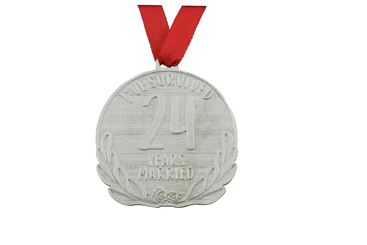 I've Survived 24 Years Married | Anniversary Medal with Sarcastic Phrase