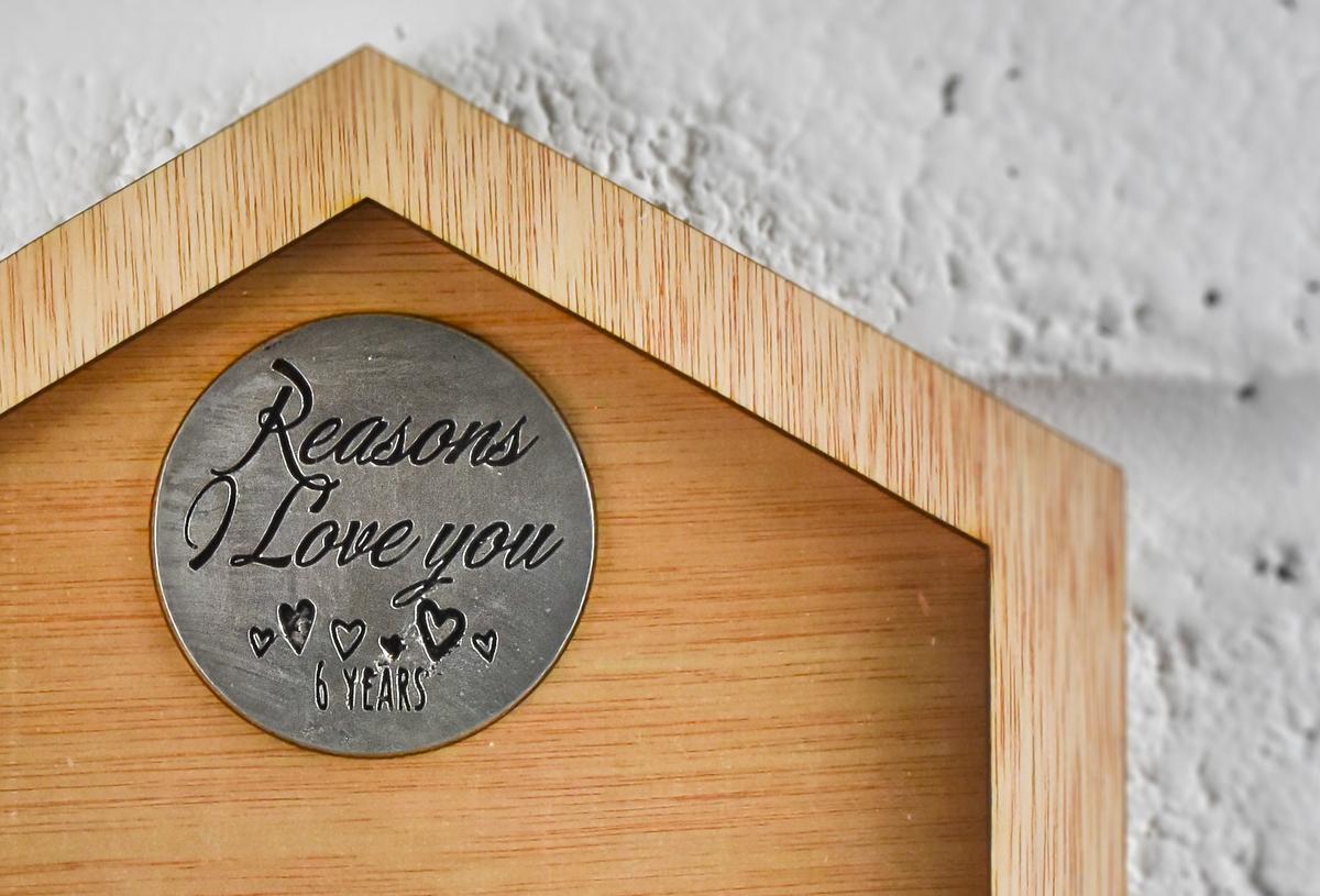 6th Anniversary Reasons I Love You Wooden Wall Frame and Full Colour Love Tokens