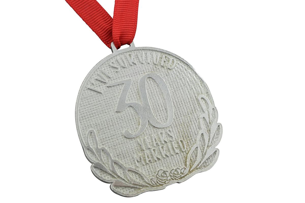I've Survived 30 Years Married | Anniversary Medal with Sarcastic Phrase