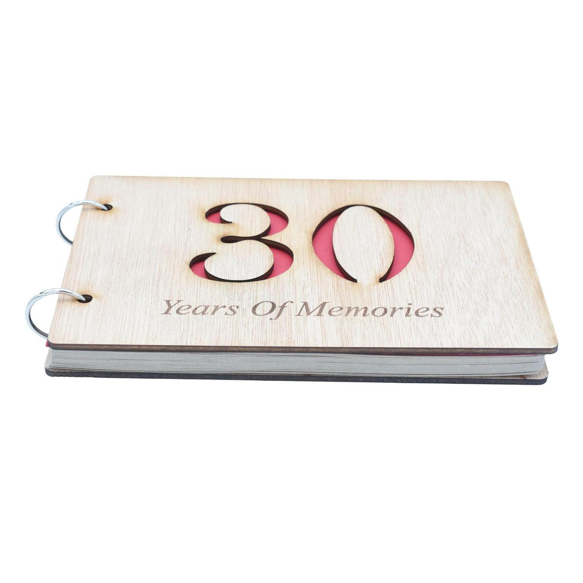 30 Year of Memories - Scrapbooks for Birthdays, Anniversaries, Christmas & Valentines