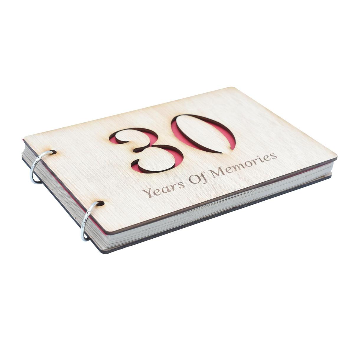 30 Year of Memories - Scrapbooks for Birthdays, Anniversaries, Christmas & Valentines