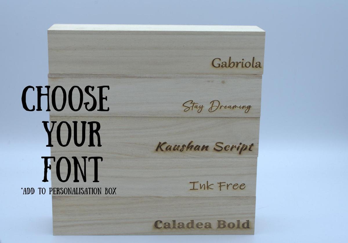 18 Years We Made a Family Sculpture Figurines - 18th Anniversary | Years 1 to 30 Available | Wooden Box Size & Grain Will Vary