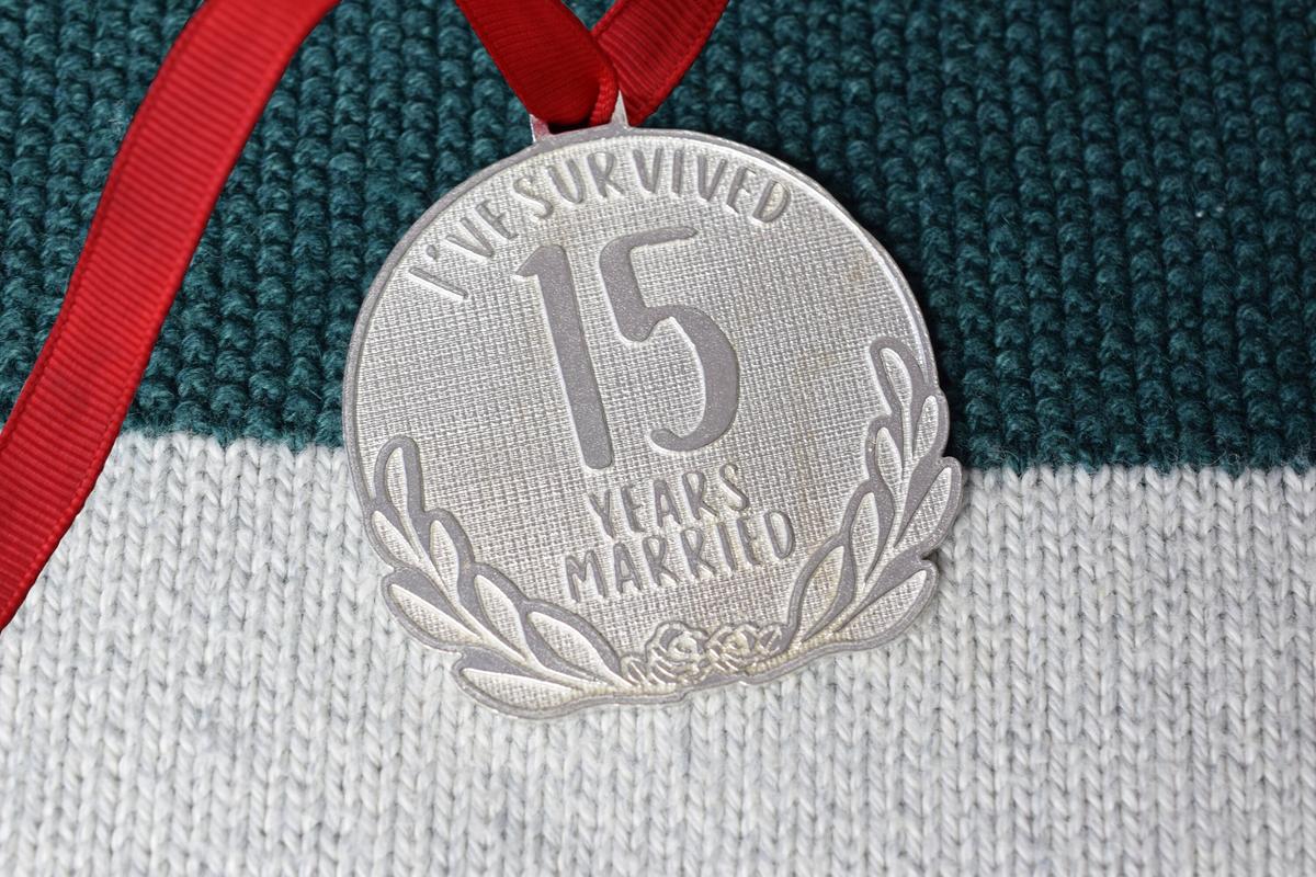 I've Survived 15 Years Married | Anniversary Medal with Sarcastic Phrase