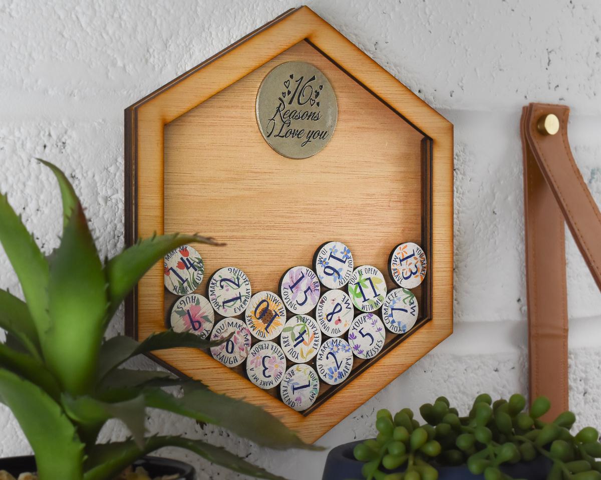16th Anniversary16 Reasons I Love You Wooden Wall Frame - Full Colour Love Tokens