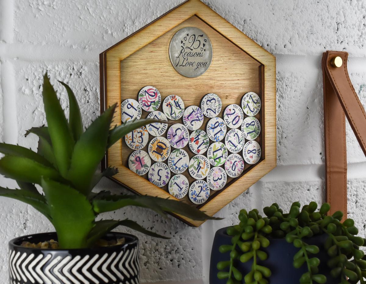 25th Anniversary 25 Reasons I Love You Wooden Wall Frame - Full Colour Love Tokens