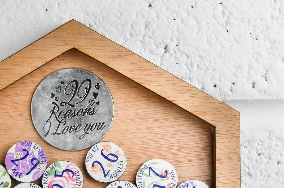 29th Anniversary 29 Reasons I Love You Wooden Wall Frame - Full Colour Love Tokens