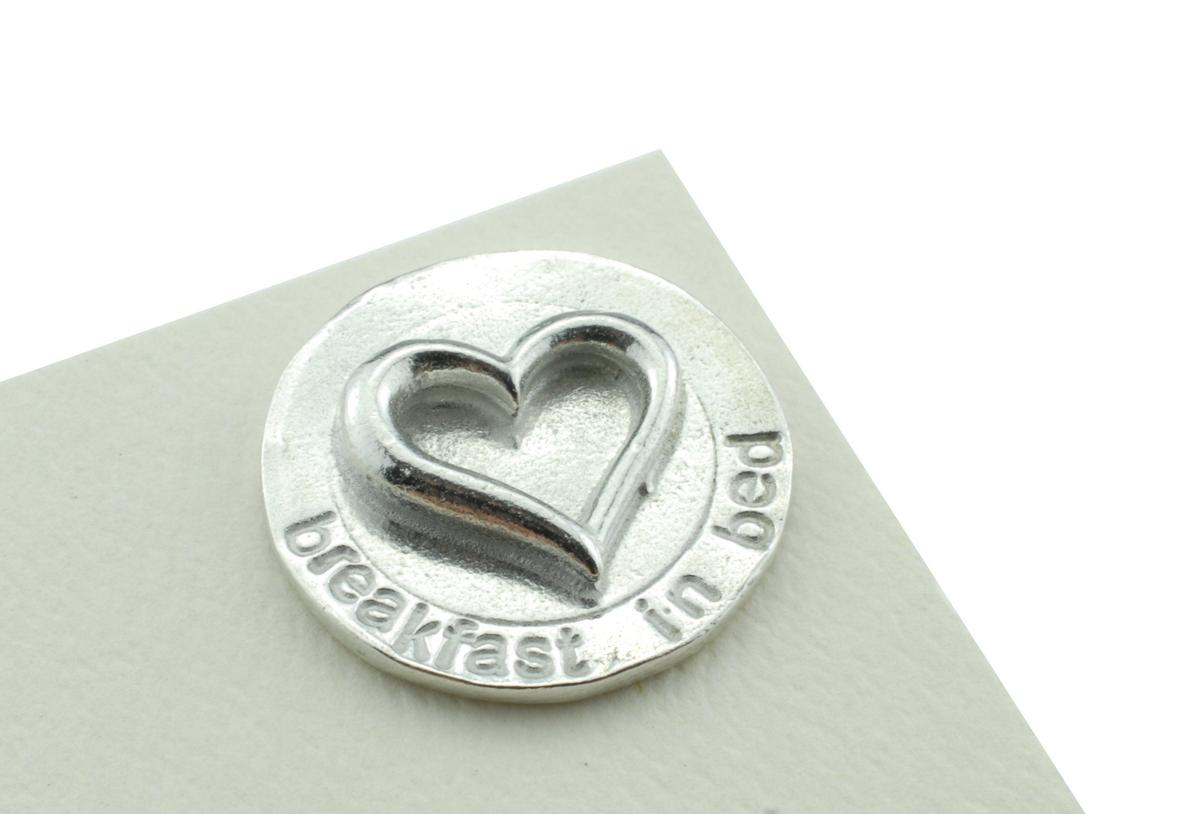 Lovely Card for Mum with a 'Breakfast in Bed' Metal Token - Perfect for Mothers Day, Birthday, Christmas