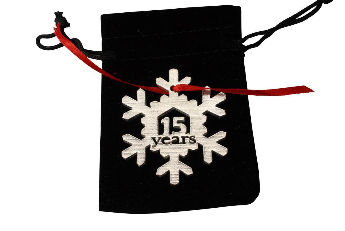 15 Year Cut Out Metal Snowflake Christmas Tree Hanging Decoration - 15th Wedding Anniversary