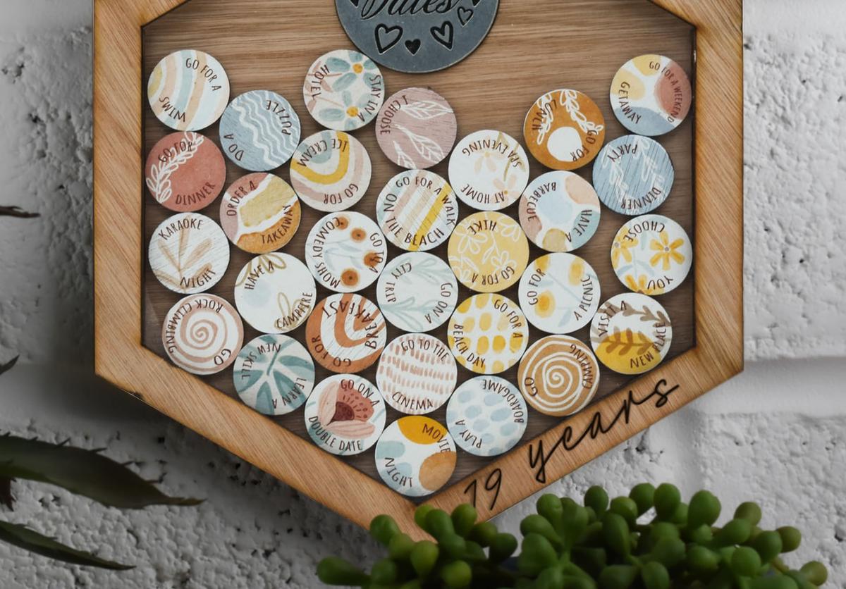 19 Year Anniversary Date Night Hanging Frame - 30 Interactive Date Night Tokens Gift Idea for Him or Her (datenightframe19)