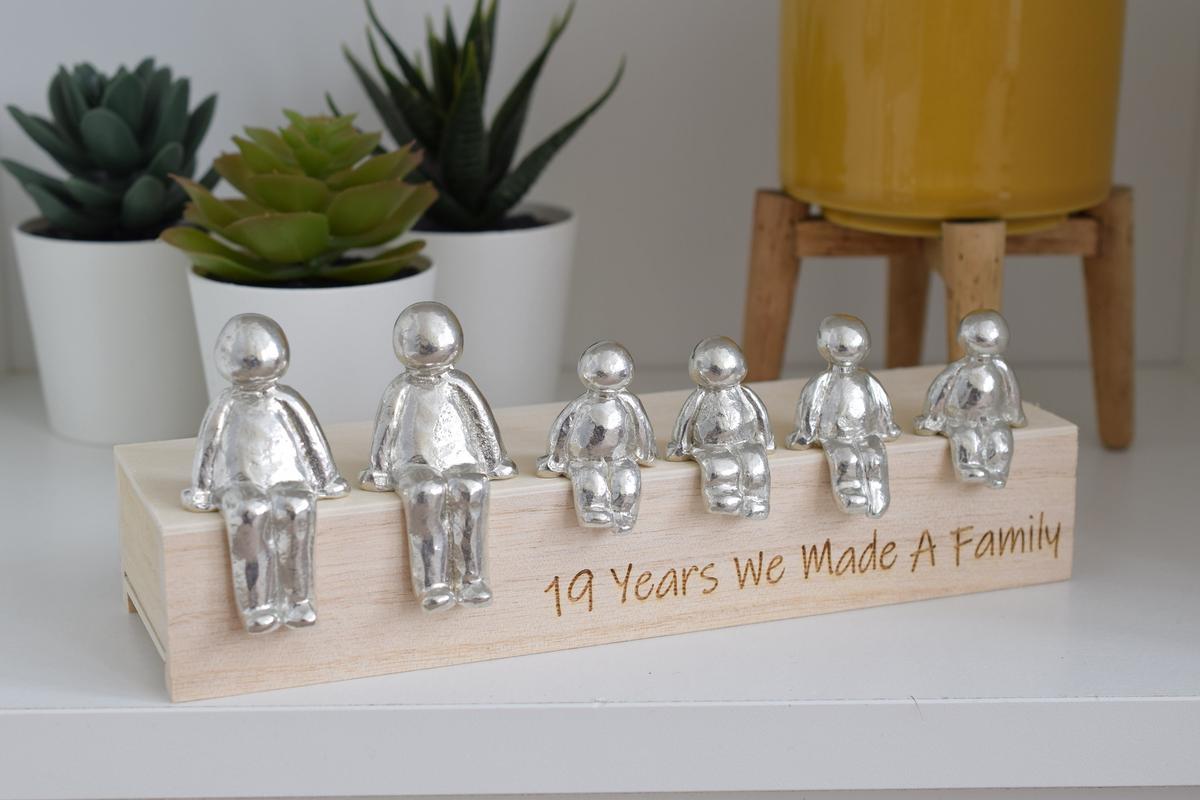 19 Years We Made a Family Sculpture Figurines - 19th Anniversary | Years 1 to 30 Available | Wooden Box Size & Grain Will Vary