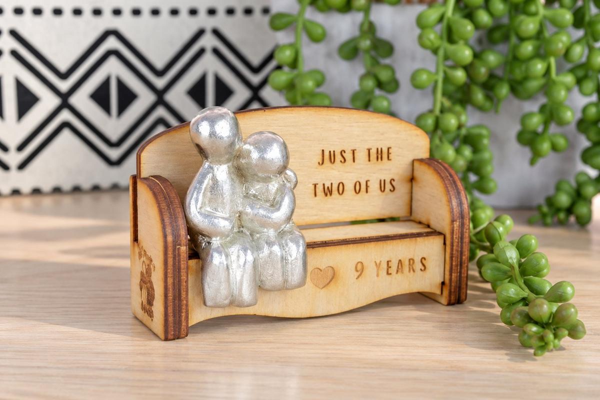 Cuddling Couple Wooden Bench - 9 Year Anniversary Gift
