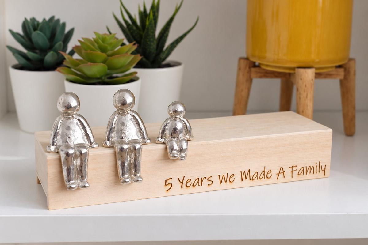 5 Years We Made a Family Sculpture Figurines - 5th Anniversary | Years 1 to 30 Available | Wooden Box Size & Grain Will Vary