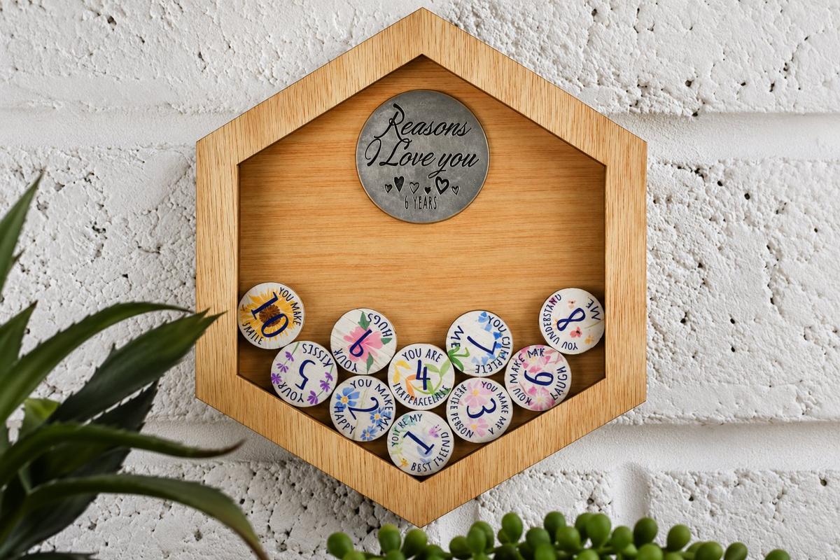 6th Anniversary Reasons I Love You Wooden Wall Frame and Full Colour Love Tokens