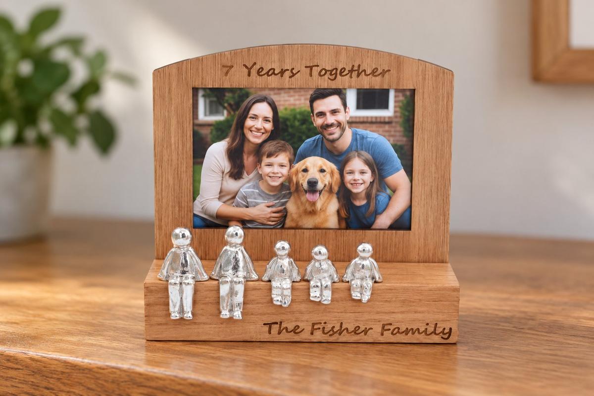 7 Years Together Frame, 6x4 Photo, Personalise & Your Own Family Combination, Christmas, Valentines, Birthdays, Anniversaries.
