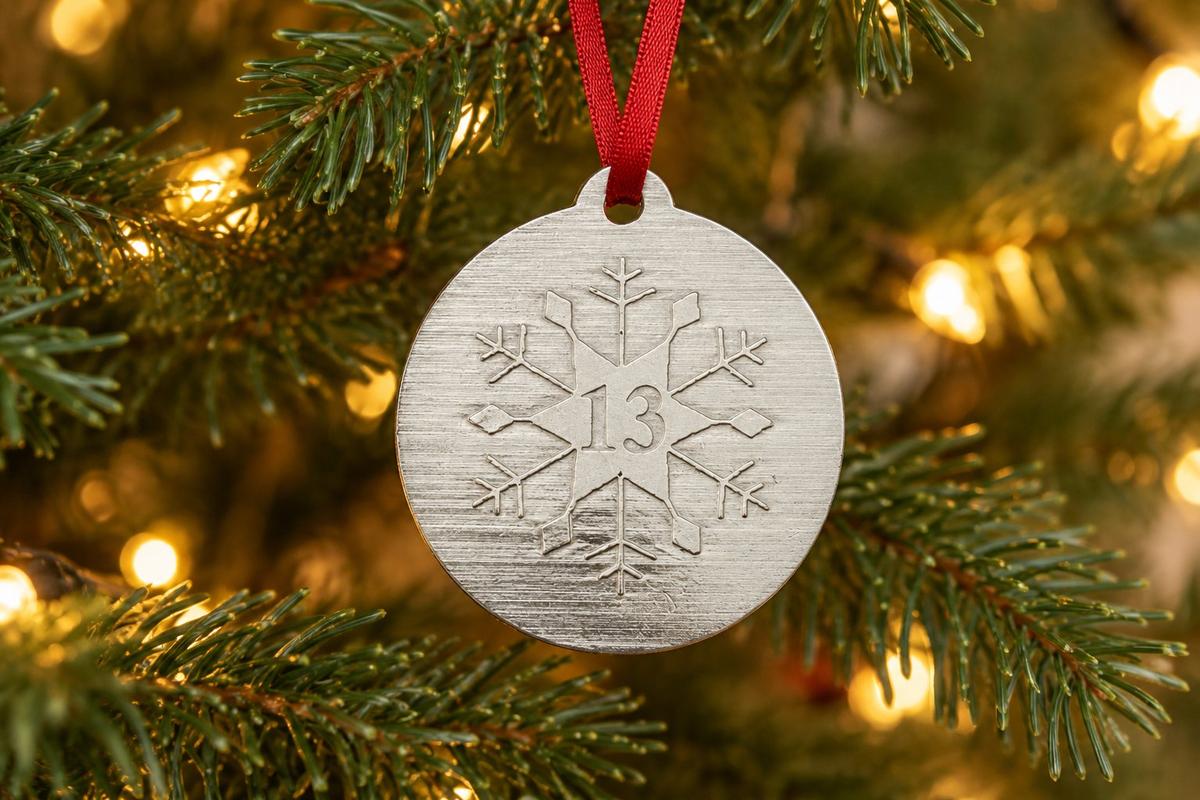 13th Anniversary Gift for Couples | Snowflake Metal Christmas Decoration | 13 Year Lace Wedding Anniversary Keepsake Ornament, UK