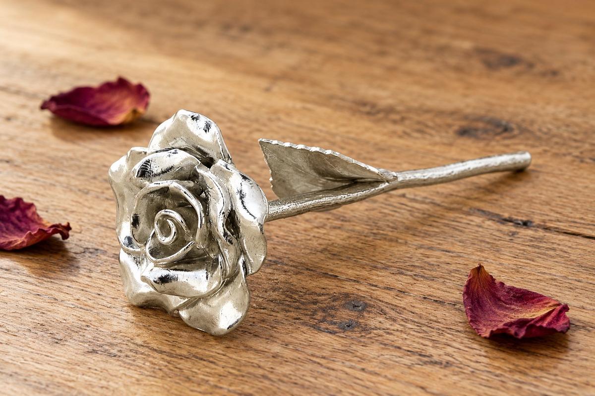 16th Anniversary Cast Metal Rose – Everlasting Love Gift