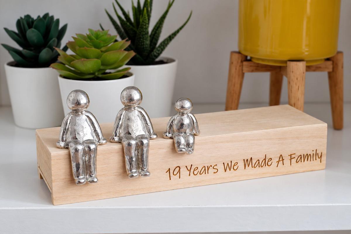19 Years We Made a Family Sculpture Figurines - 19th Anniversary | Years 1 to 30 Available | Wooden Box Size & Grain Will Vary