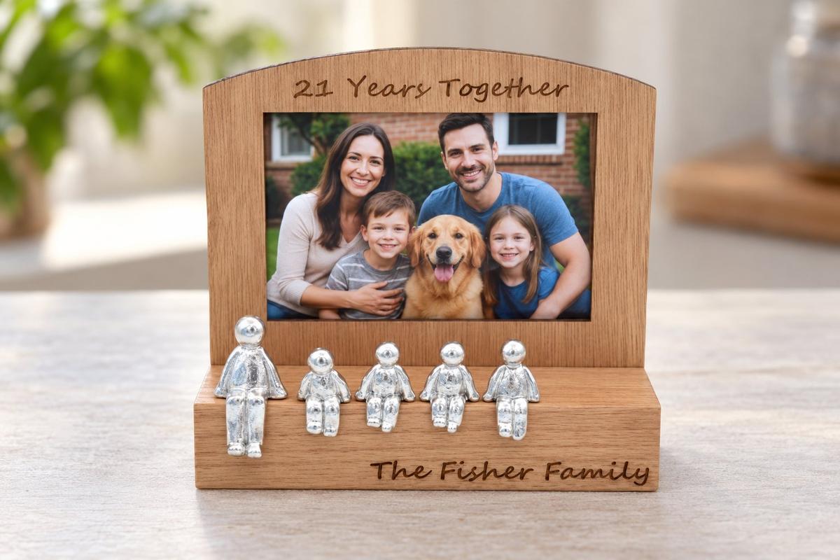 21 Years Together Frame, 6x4 Photo, Personalise & Your Own Family Combination, Christmas, Valentines, Birthdays, Anniversaries.