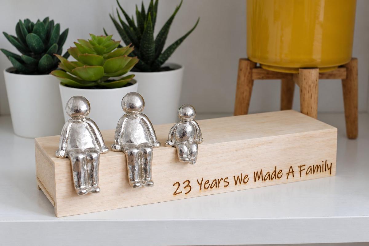 23 Years We Made a Family Sculpture Figurines - 23rd Anniversary | Years 1 to 30 Available | Wooden Box Size & Grain Will Vary