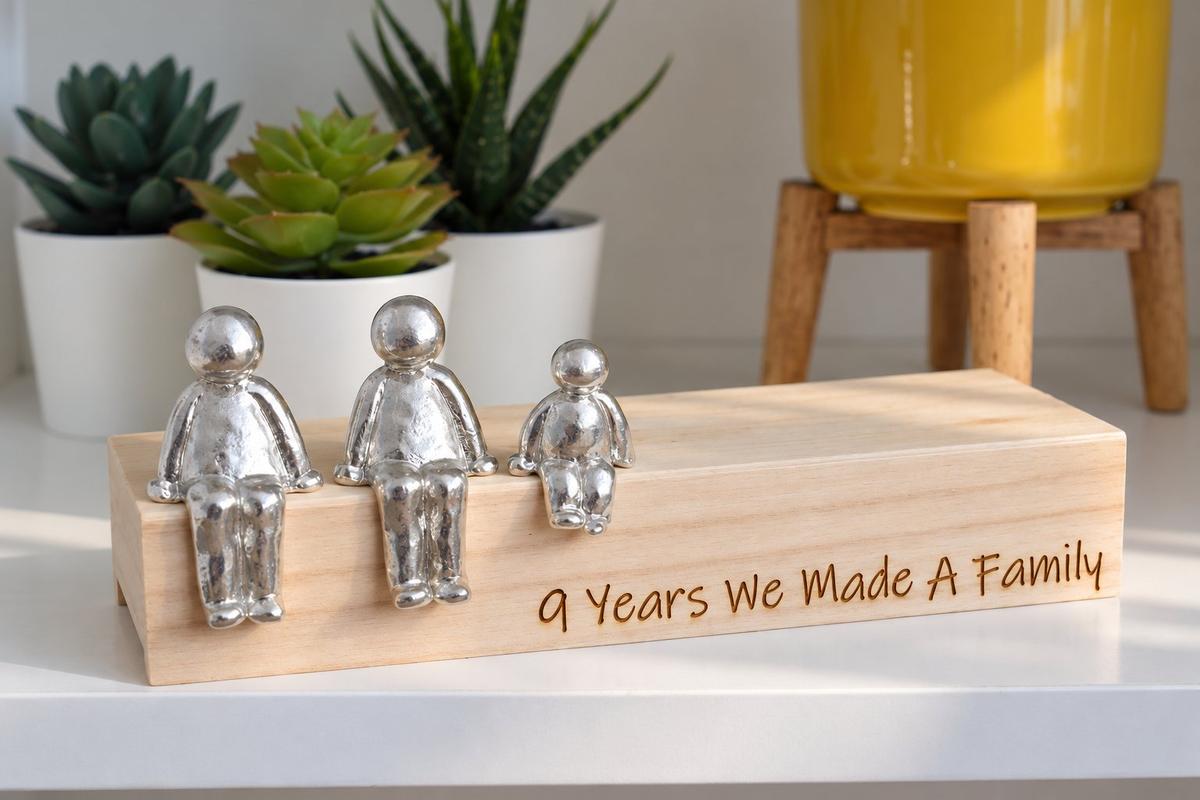 9 Years We Made a Family Sculpture Figurines - 9th Anniversary | Years 1 to 30 Available | Wooden Box Size & Grain Will Vary