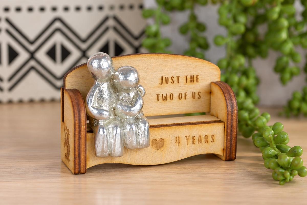 Cuddling Couple Wooden Sofa - 4 Year Anniversary Gift