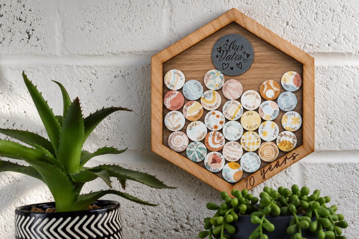 10 Year Anniversary Gift for Couples | Date Night Frame with 30 Interactive Tokens | 10th Tin Wedding Anniversary, Handmade UK